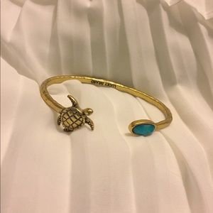 NWOT Lucky Brand Gold Turtle Cuff Bracelet